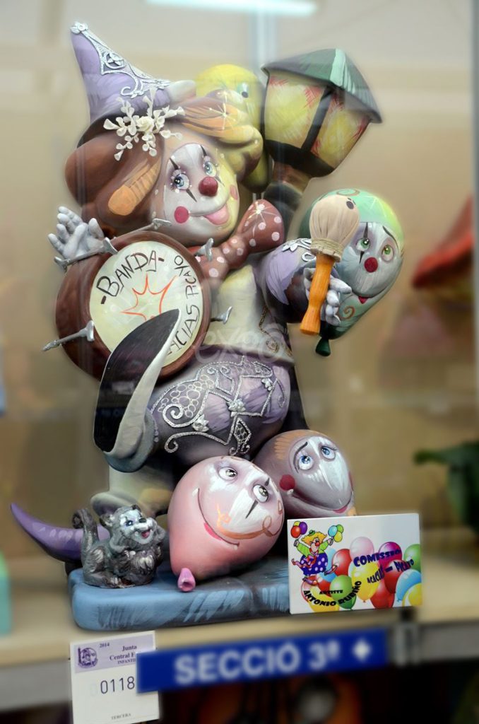 Año 2014, falla Acacias, Picayo, sección tercera Infantil, Artista: Antonio Rubiño.