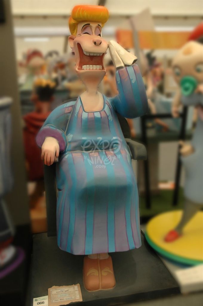 2011 · Plaza del Árbol