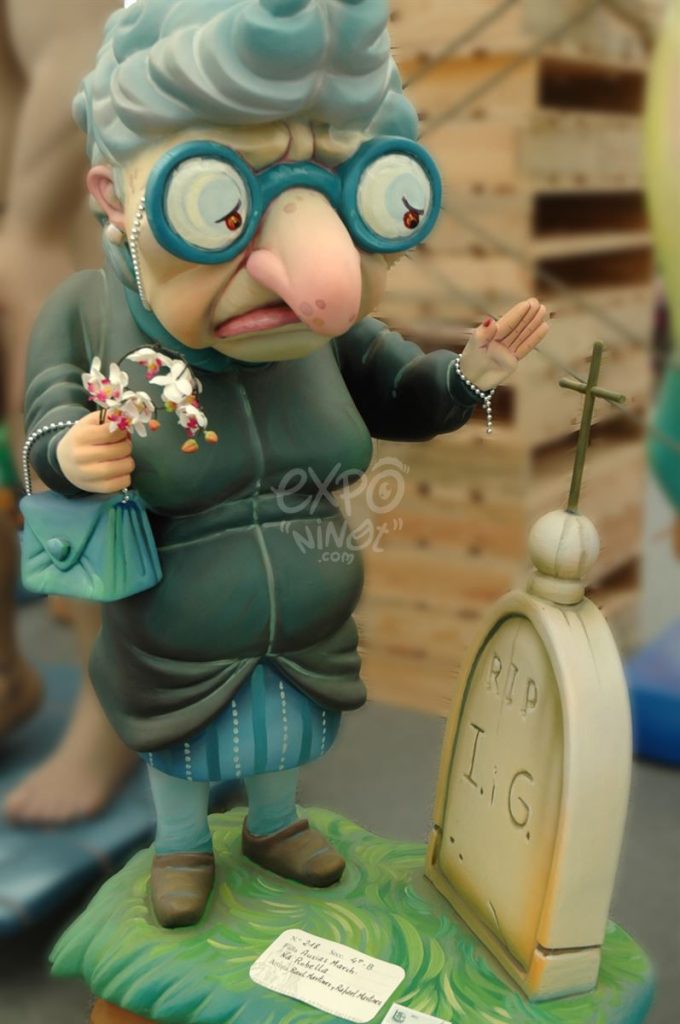 2011 · Av. Ausias March – Na Robella