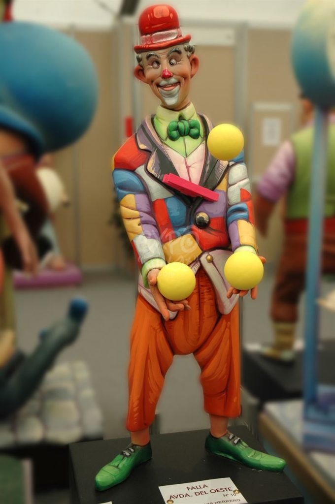 2011 · Avda. del Oeste