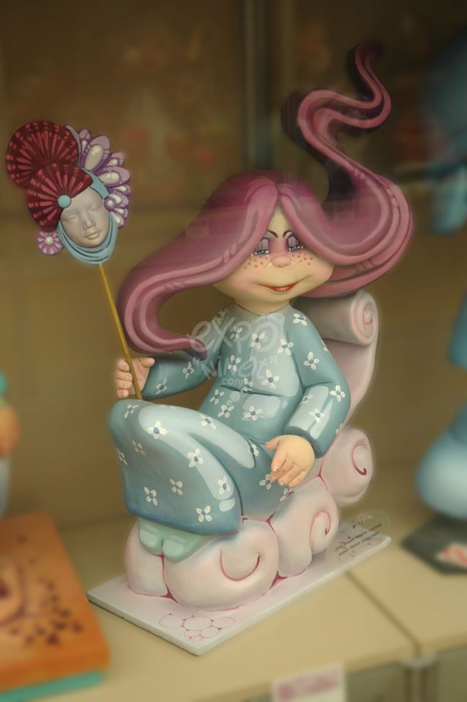 Año 2013, falla Joaquín Navarro, Carricola, sección octava Infantil, Artista: Vicente Gomar Vidal.