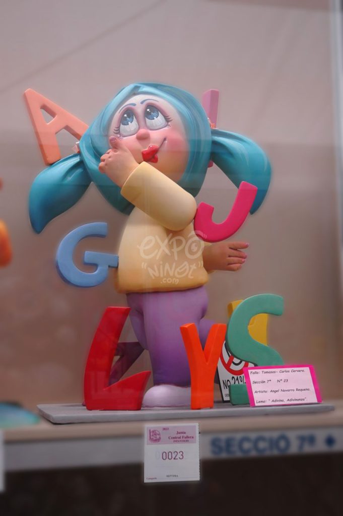Año 2013, falla Tomasos, Carlos Cervera, sección séptima Infantil, Artista: Ángel Navarro Requena.