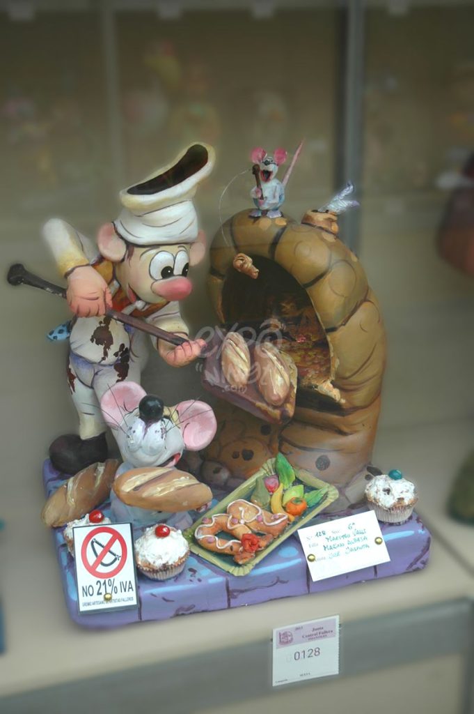 Año 2013, falla Maestro Valls, Marino Albesa, sección sexta Infantil, Artistas: José Jarauta Navajas “Pepo”, Ramón Lucia.