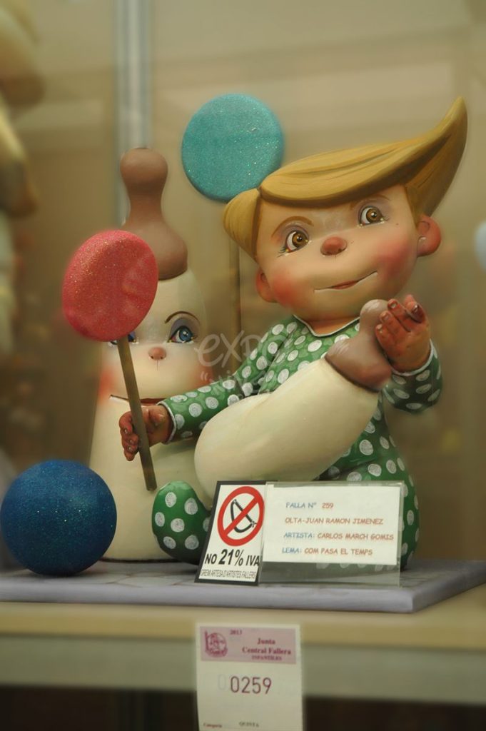 Año 2013, falla Oltá, Juan Ramón Jiménez, sección quinta Infantil, Artista: Carlos March Gomis.