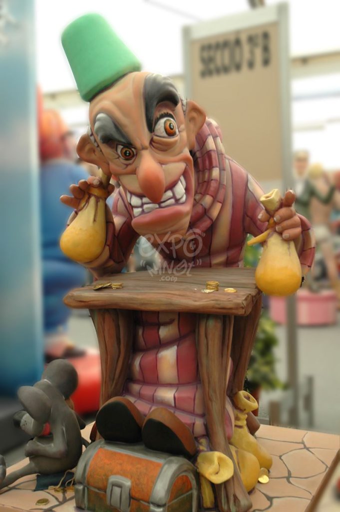 Año 2012, falla Fernando el Católico Ángel Guimerá, sección segunda a, Artista: José Francisco Espinosa Aguilar.