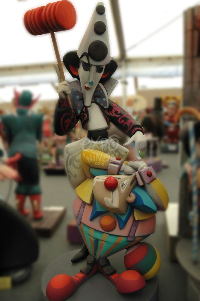 Año 2012, falla Barrio de San Isidro, sección primera b, Artista: Pere Baenas García.