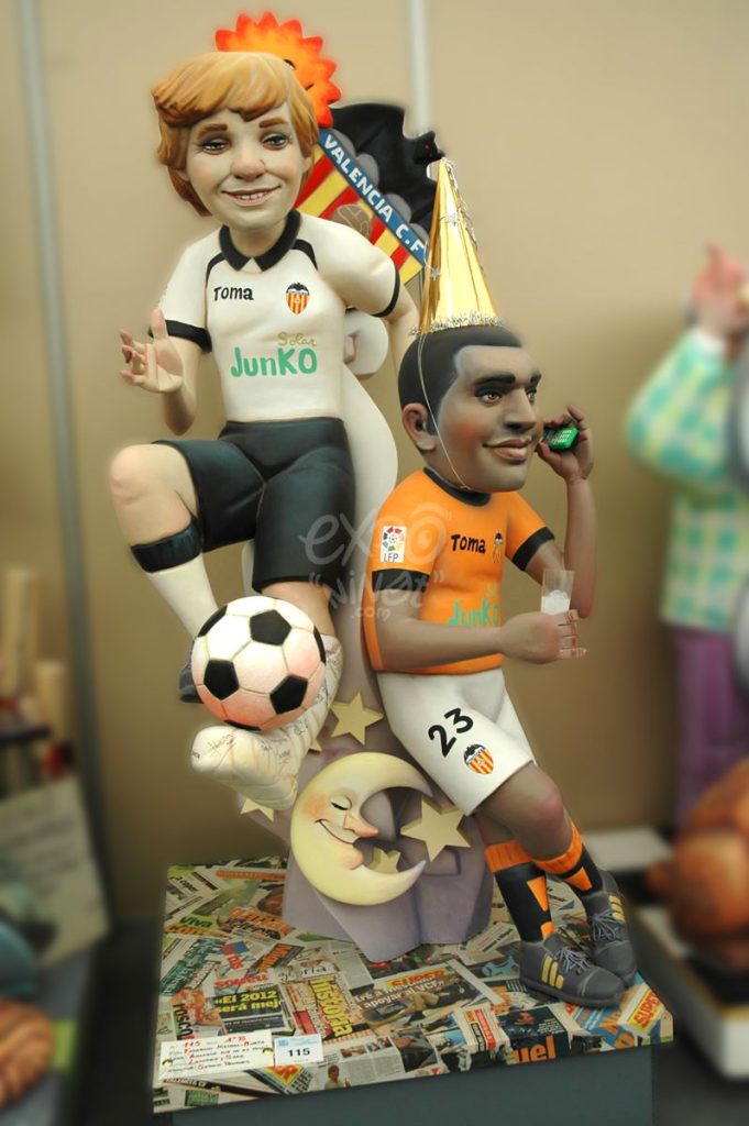 Año 2012, falla Federico Mistral Murta, sección primera b, Artista: Gabriel Sanz, José Latorre.