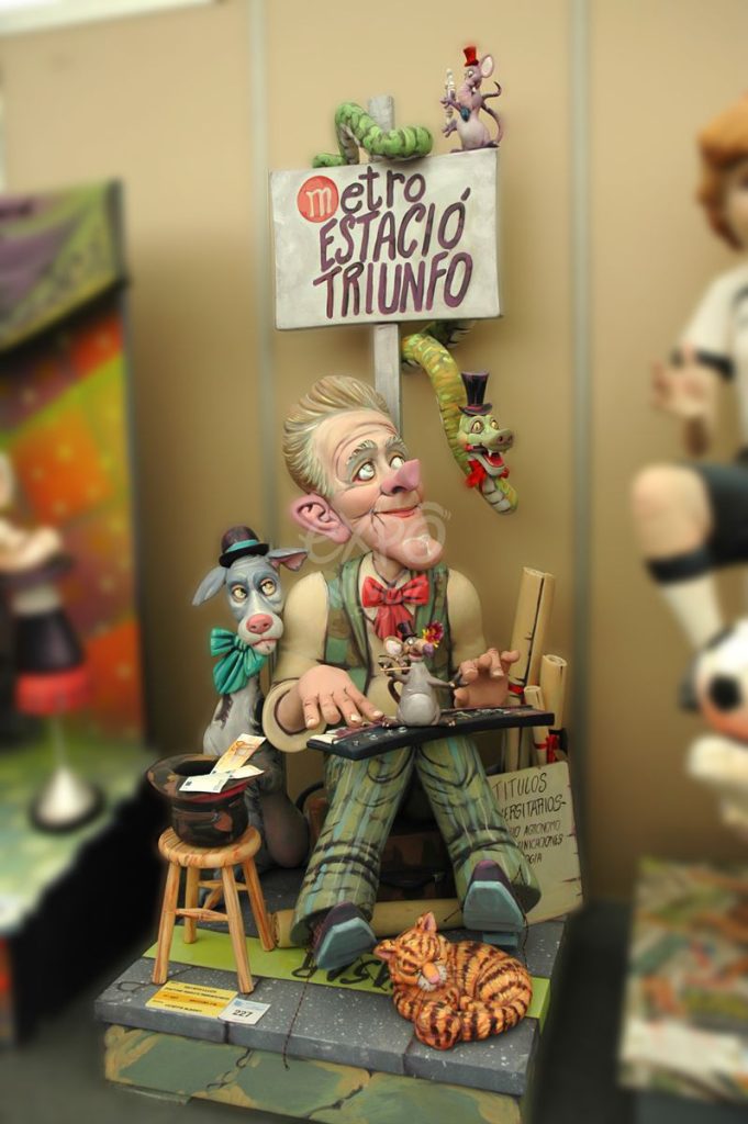 Año 2012, falla Gayano Lluch Marco Merenciano, sección primera b, Artista: Vicente Albert García.