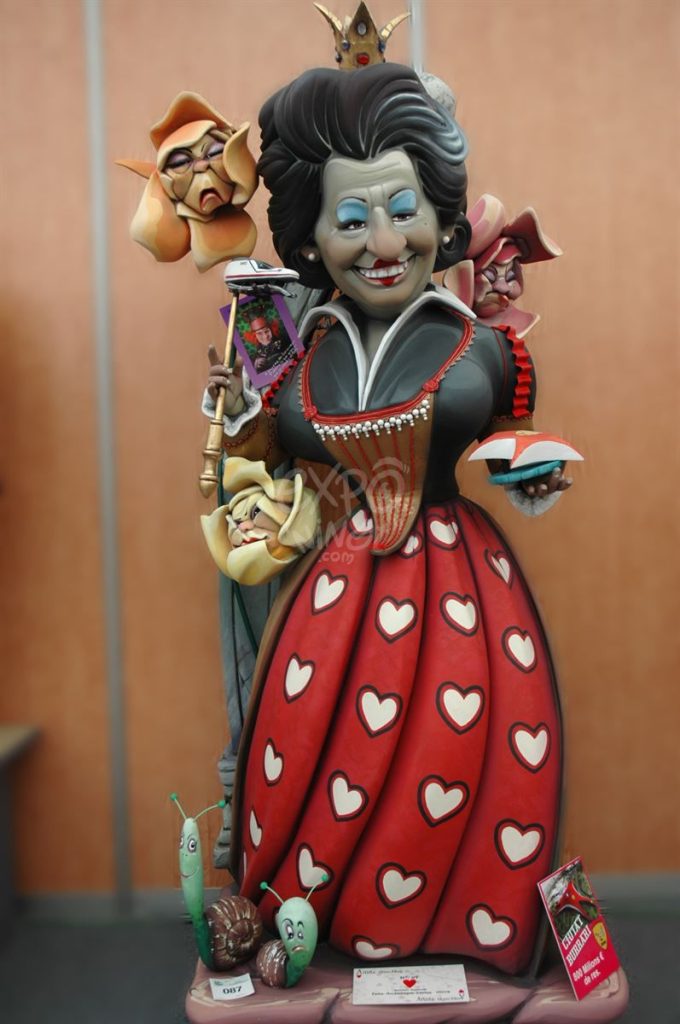 Año 2011, falla Archiduque Carlos Chiva, sección especial, Artista: Alberto Ribera Fernández.