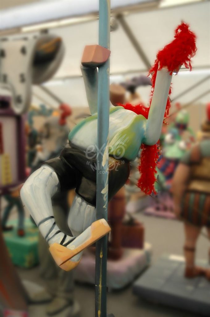 Año 2011, Falla Cádiz Los Centelles, sección sexta Infantil, Artista: Carlos Carsí García.