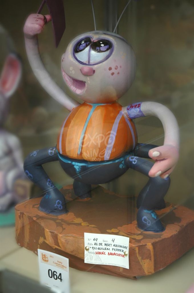 Año 2011, Falla Doctor Peset Aleixandre En Guillen Ferrer, sección cuarta Infantil, Artista: Miguel Banaclocha Rausell.