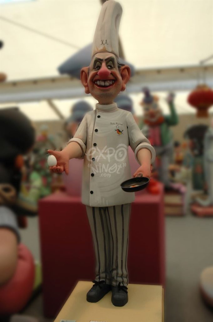 Año 2011, falla General Asensio Marqués Solferit, sección segunda a,Artista: Sergio Edo Llopis.