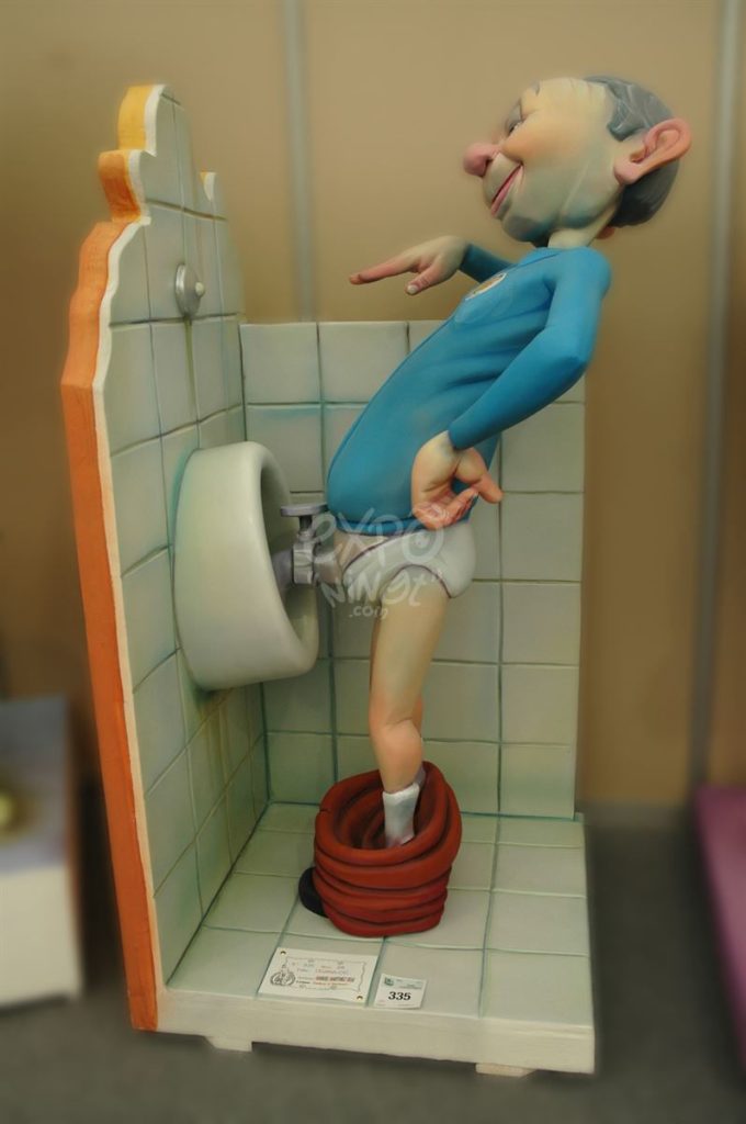 Año 2011, falla La Eliana Cid, sección segunda a, Artista: Manuel Martínez Reig.