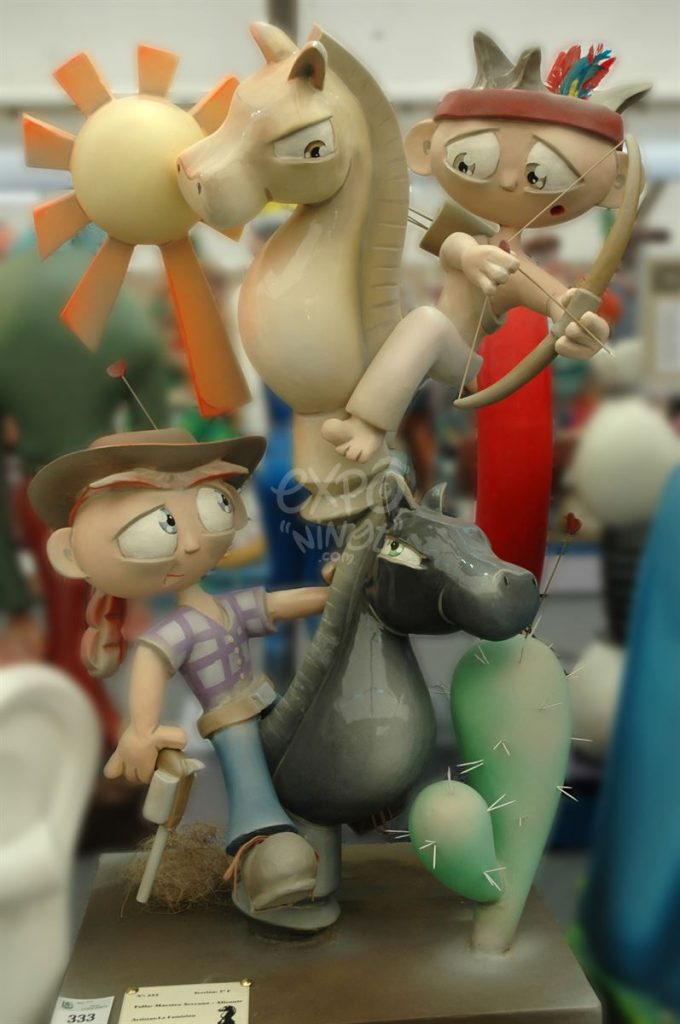 Año 2011, Falla Maestro Serrano Alicante, sección séptima c, Artista: La Comisión.