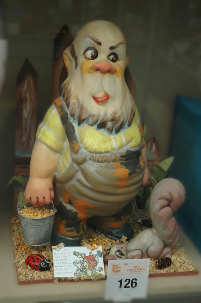 Año 2011, Falla Pintor Salvador Abril Pedro III el Grande, sección cuarta Infantil, Artista: Miguel Ángel Royo Ferrandis.