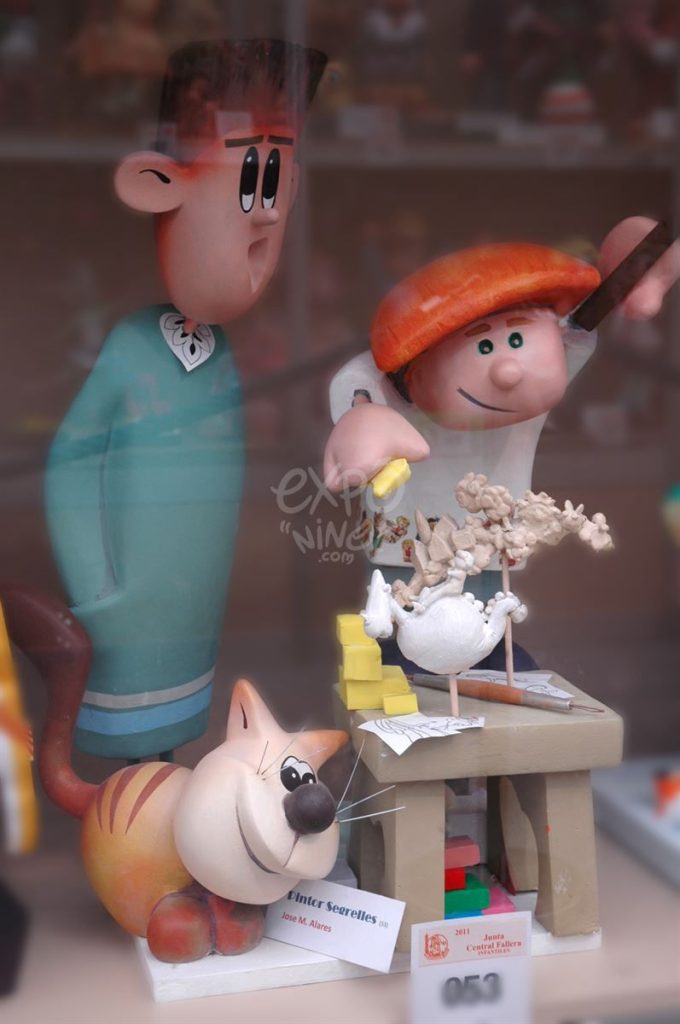 Año 2011, Falla Plaza del Pintor Segrelles, sección segunda Infantil, Artista: José Manuel Alares Sales.