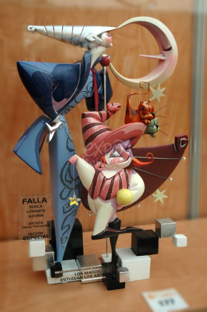 Año 2011, Falla Sueca Literato Azorín, sección infantil Infantil, Artista: Javier Fernández Ruíz.