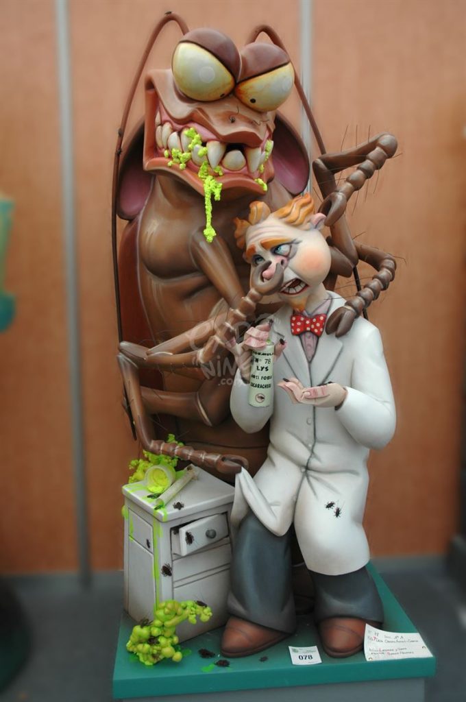 Año 2011, falla Plaza Obispo Amigó Cuenca, sección primera a, Artista: José Latorre y Gabriel Sanz.