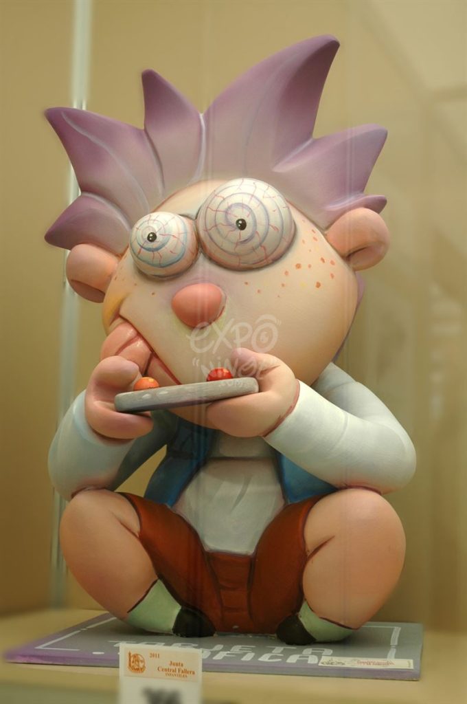 Año 2011, Falla Santiago Rusiñol Conde Lumiares, sección primera Infantil, Artista: La Comisión.