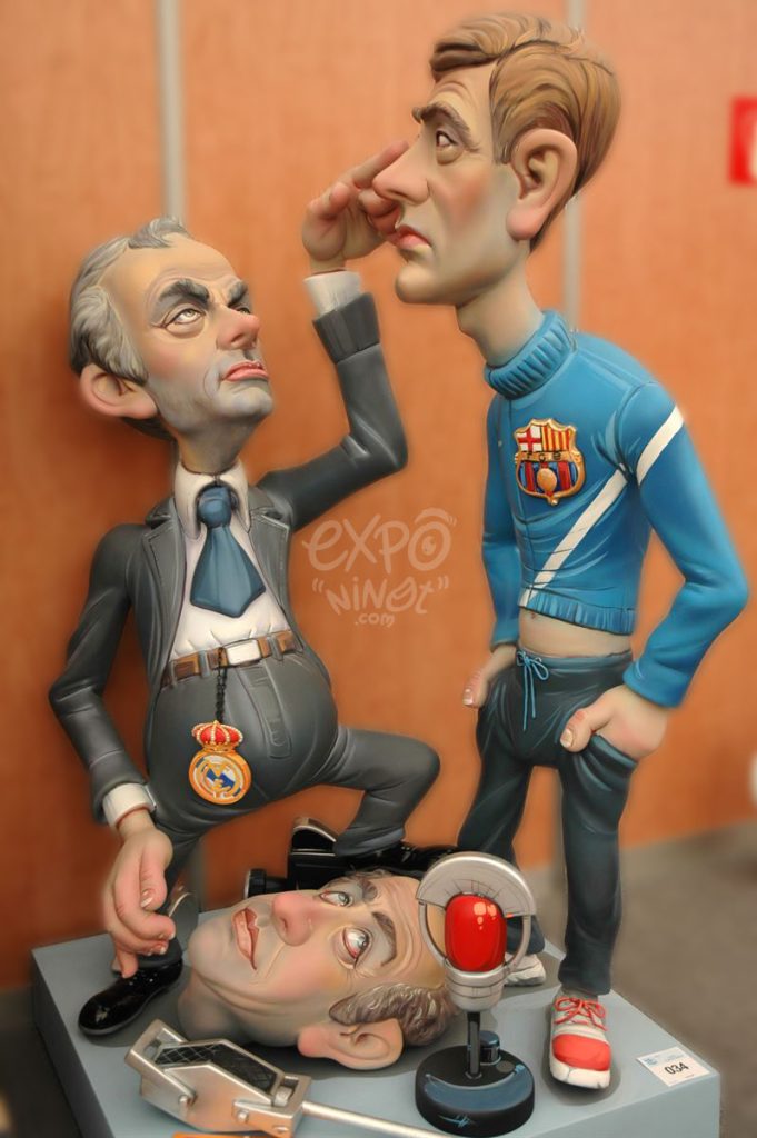 Año 2012, falla Plaza del Pilar, sección especial, Artista: José Vicente Sanchis Izquierdo.