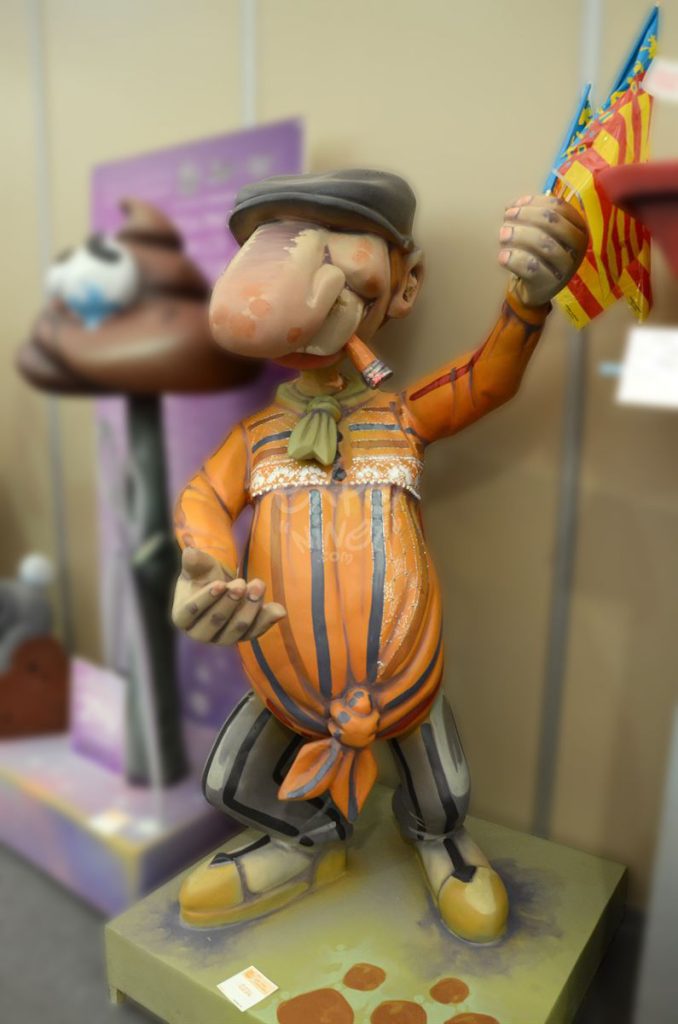 Año 2014, Escalante, Amparo Guillen, sección séptima b, Artista: La Comisión.