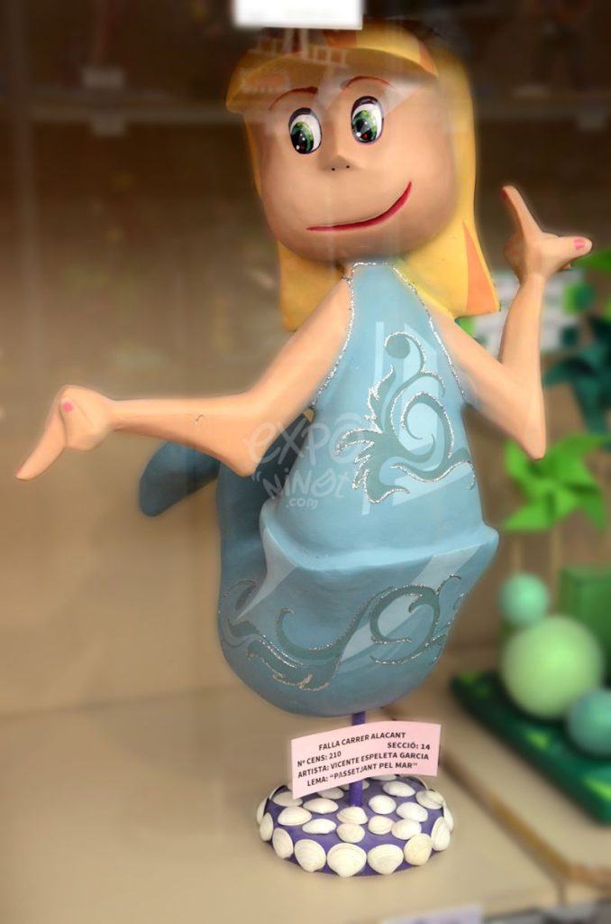 Año 2014, falla Alicante, sección decimocuarta Infantil, Artista: Vicente Espeleta García.