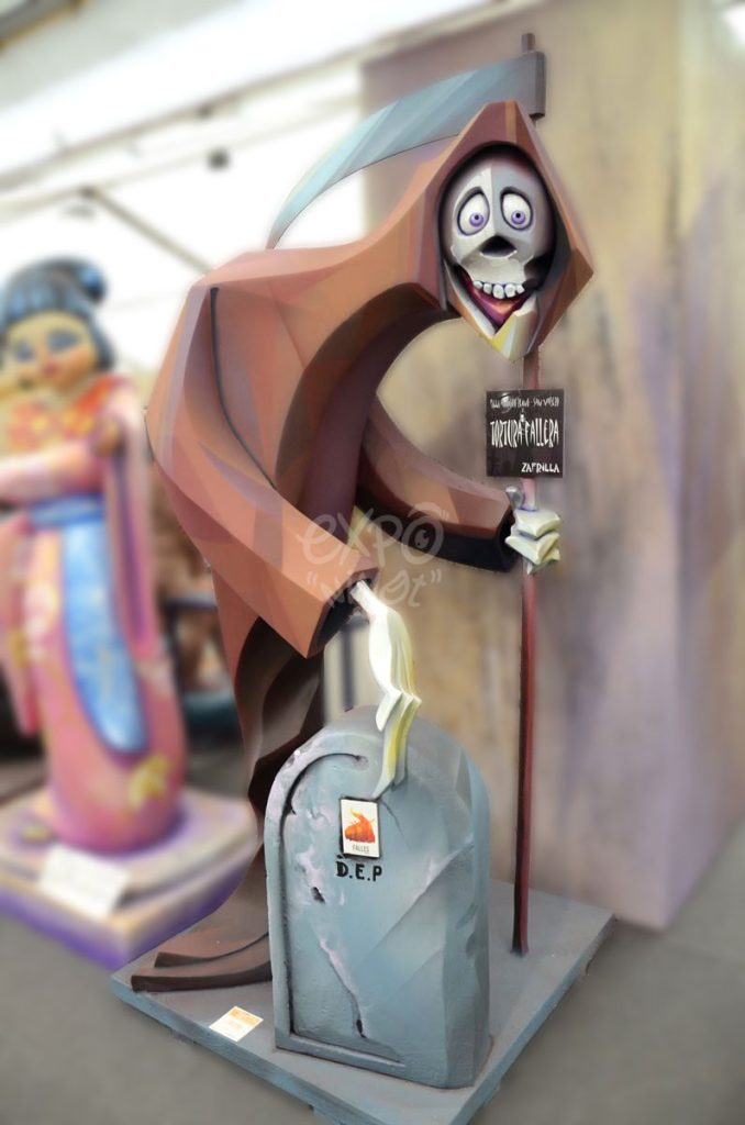 Año 2014, falla Avenida Antig Regne de Valencia, San Valero, sección cuarta b, Artista: Daniel Jiménez Zafrilla.