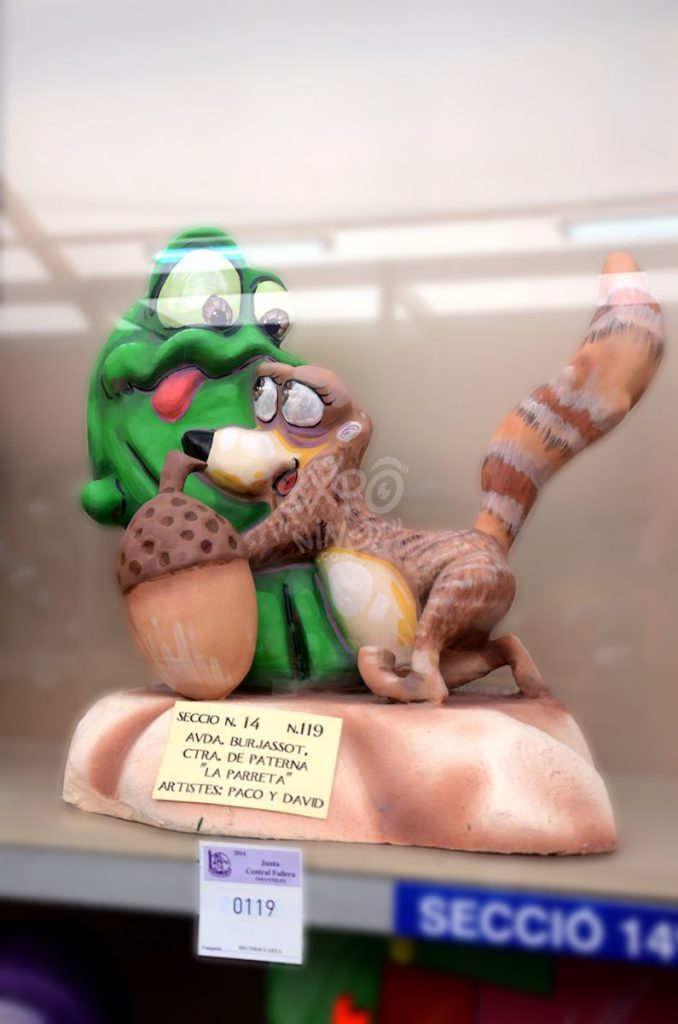 Año 2014, falla Avenida Burjasot, Carretera de Paterna, sección decimocuarta Infantil, Artista: David Zahonero del Fresno.
