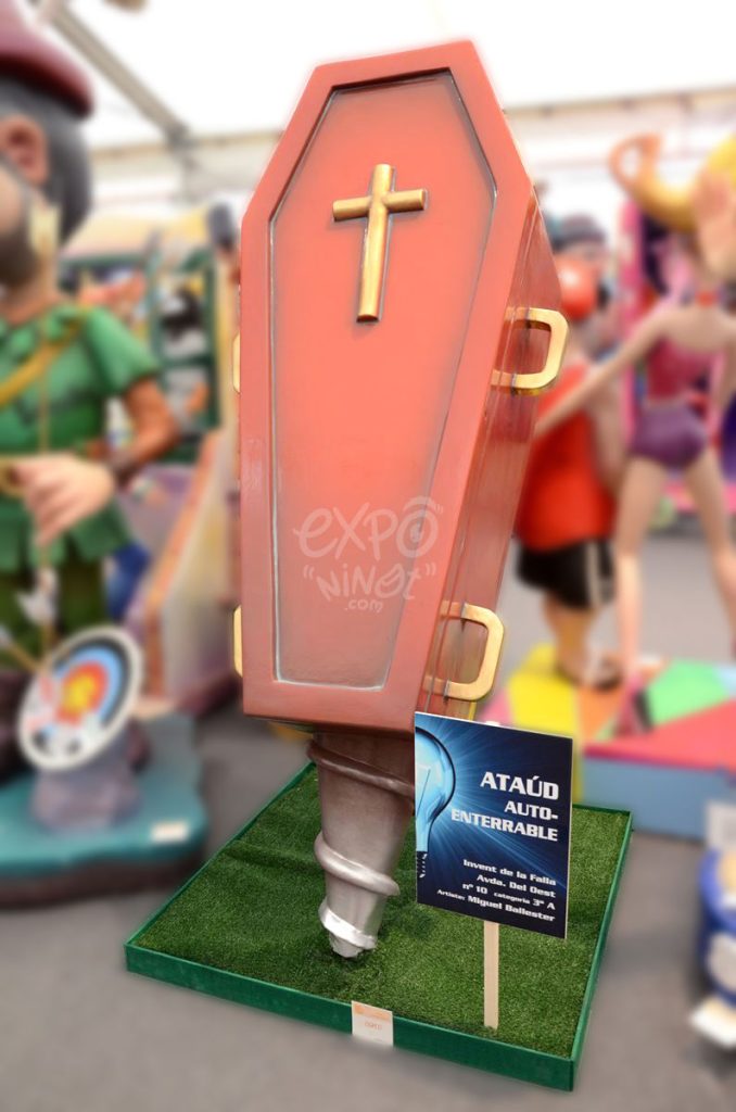 Año 2014, falla Avenida del Oeste, sección tercera a, Artista: José Miguel Ballester García.