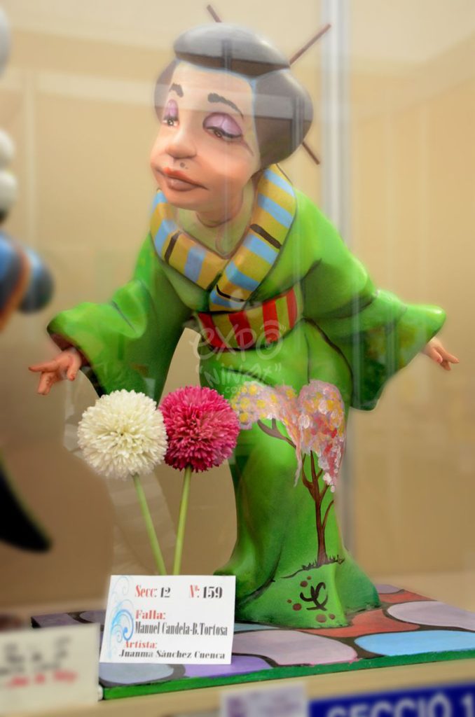 Año 2014, falla Doctor Manuel Candela, Beatriz Tortosa, sección duodécima Infantil, Artista: Juanma Sánchez Cuenca.