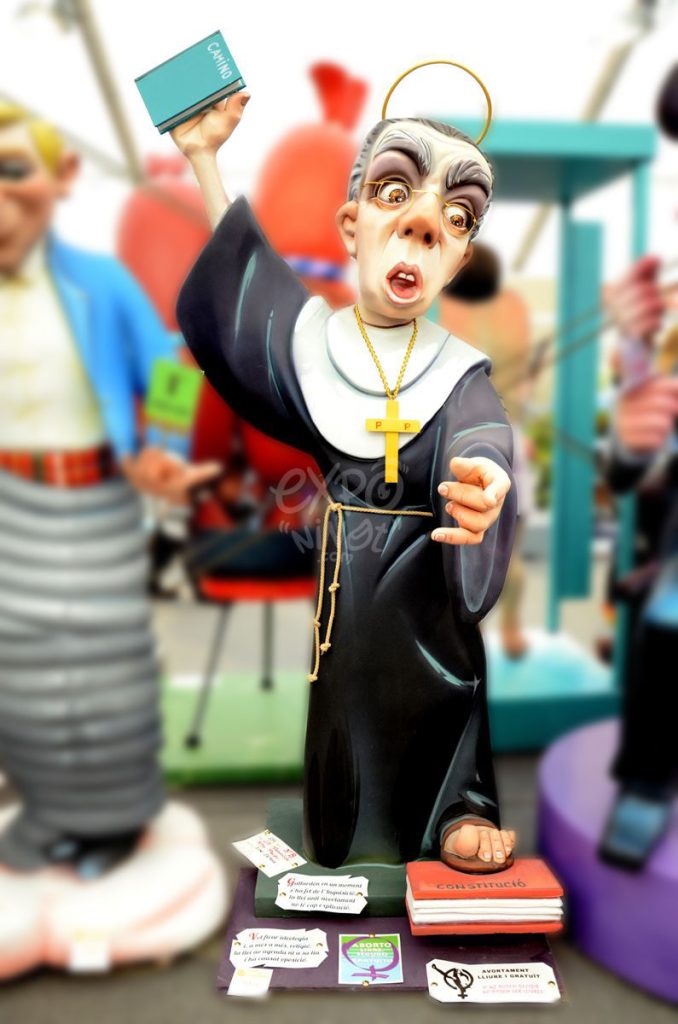 Año 2014, falla Doctor Marañón, Maestro Palau, sección tercera b, Artista: Ximo Esteve Mares.