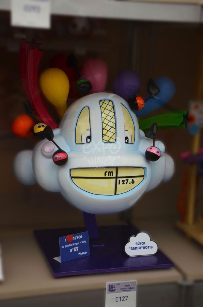 Año 2014, falla Doctor Sanchis Bergón, Turia, sección octava Infantil, Artista: Óscar Villada Sanchis.