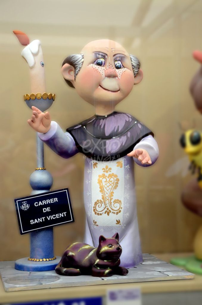 Año 2014, falla Fray J. Rodríguez, Pintor Cortina, sección sexta Infantil, Artista: Vicente Gomar Vidal.