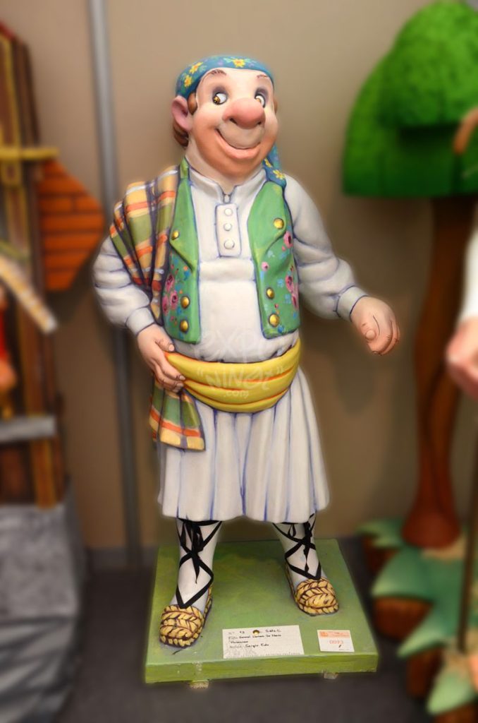 Año 2014, falla General Llorens, Doctor Marco Merenciano, sección sexta c, Artista: Sergio Edo Llopis.