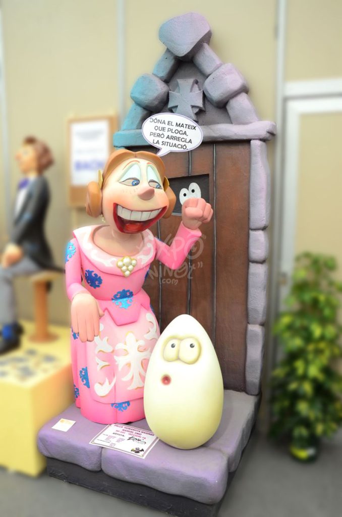 Año 2014, falla Humanista Mariner, Manuel Simó, sección séptima a, Artista: Toni Fornes Quijano.