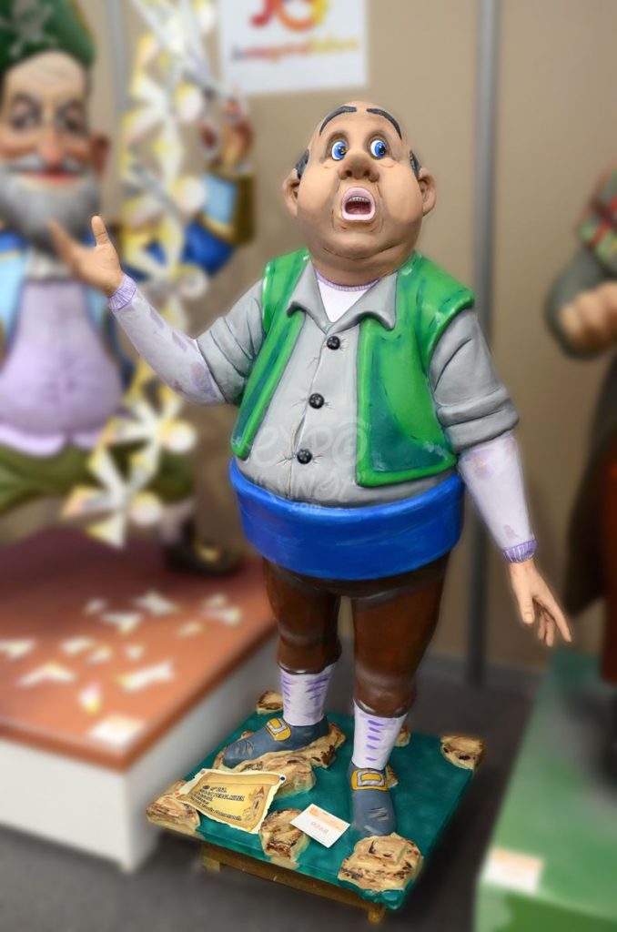 Año 2014, falla Isaac Peral, Micer Mascó, sección séptima b, Artista: Ángel Tarín Doménech.
