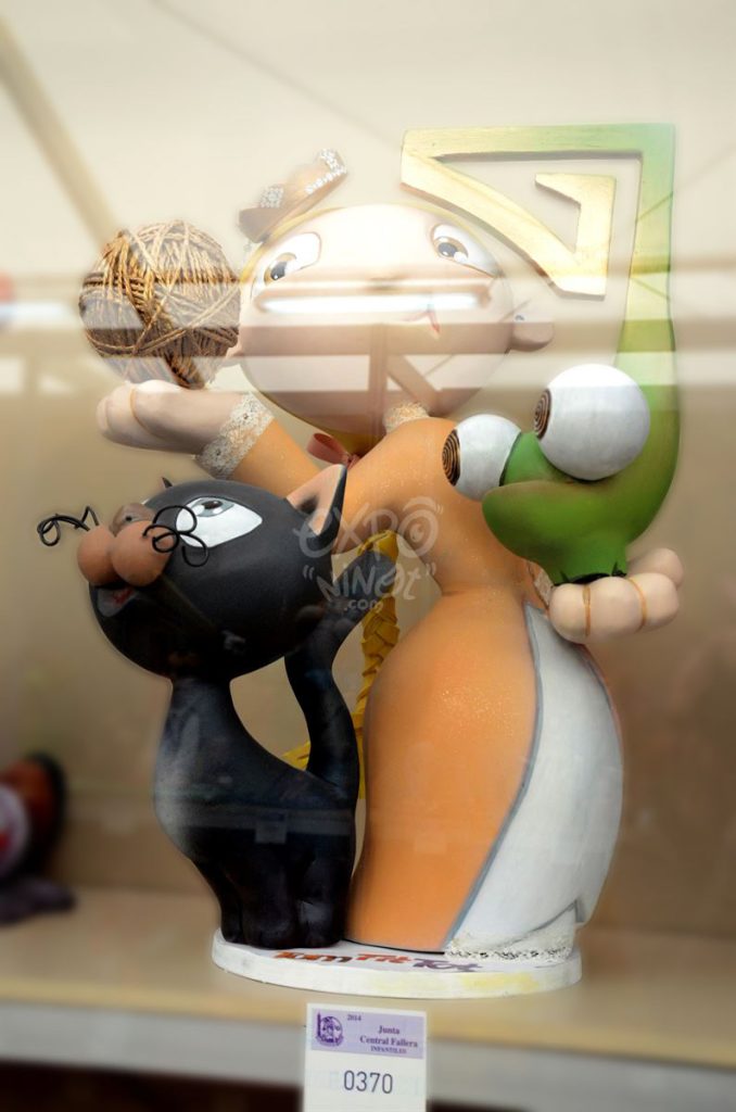 Año 2014, falla Llorers, Arquitecto Lucini, sección decimoquinta Infantil, Artista: Jorge Navarro Doñate.