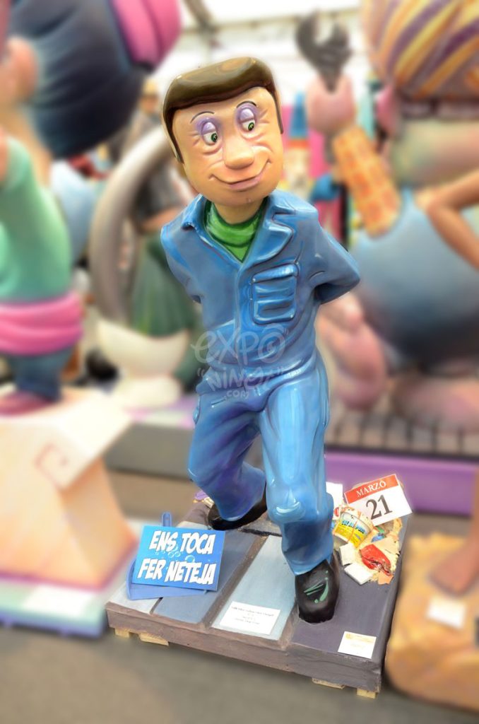 Año 2014, falla Micer Rabasa, Poeta Maragall, sección sexta c, Artista: Diego Arnau Espinosa.