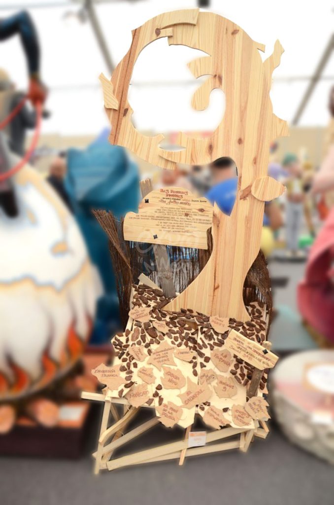 Año 2014, falla Norte, Docotr Zamenhoff, sección tercera b, Artista: Juanjo García López