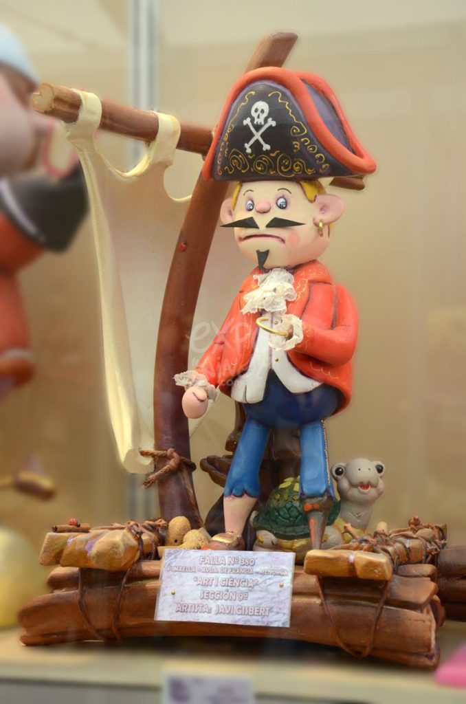 Año 2014, falla Pintor Maella, Avenida Francia, Menorca, sección novena Infantil, Artista: Javier Gisbert Rodríguez.