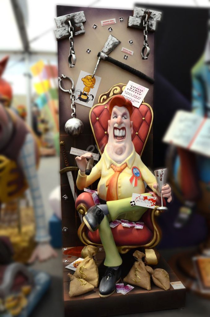 Año 2014, falla Pio once, Fontanares, sección primera b, Artista: Francisco Torres.
