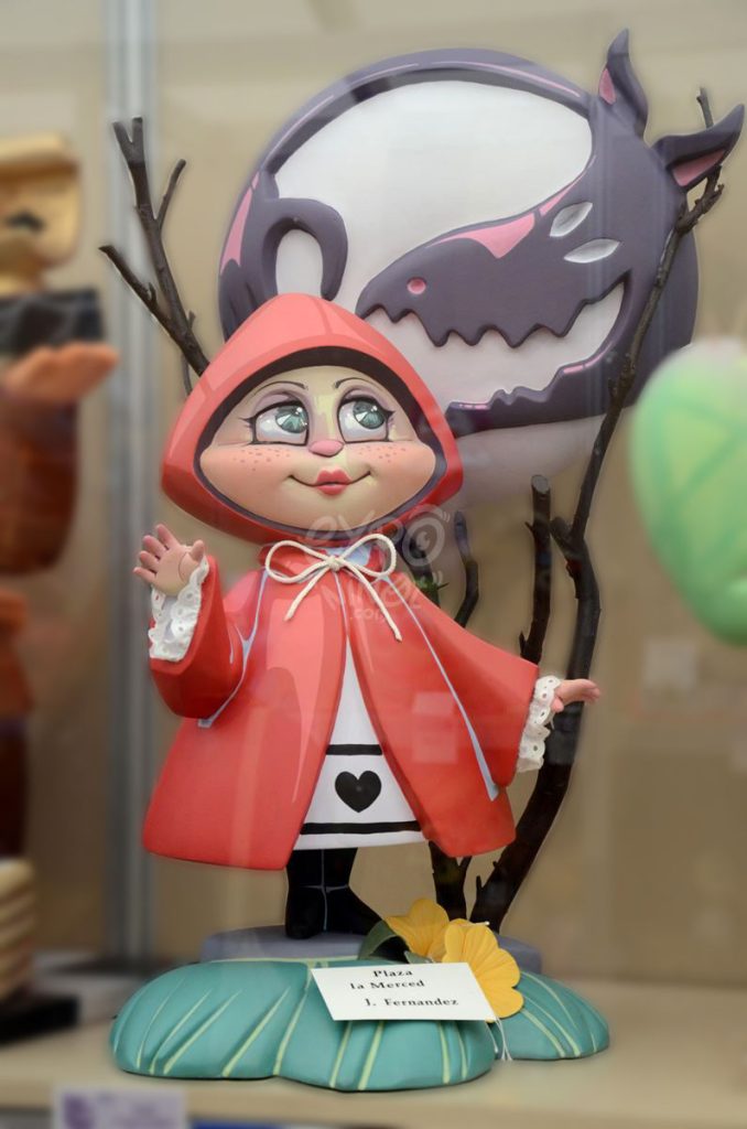 Año 2014, falla Plaza de la Merced, sección cuarta Infantil, Artista: Javier Fernández Ruíz.