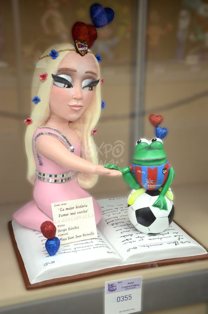 Año 2014, falla Plaza de San Juan, sección duodécima Infantil, Artista: Sergio Sánchez.