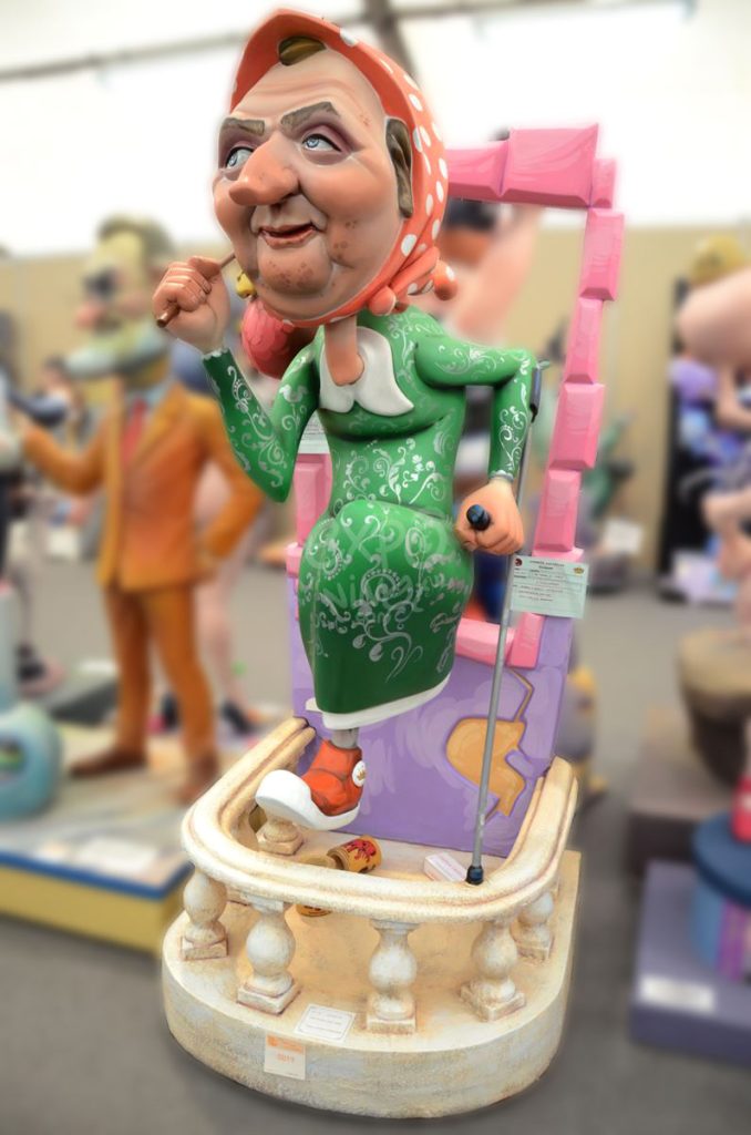 Año 2014, falla Plaza de Sant Bult, sección cuarta b, Artista: José Miguel Corachán Lagunas.