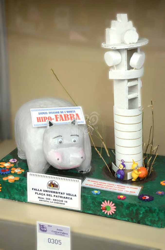 Año 2014, falla Plaza del Patriarca, sección decimosexta Infantil, Artista: La Comisión.