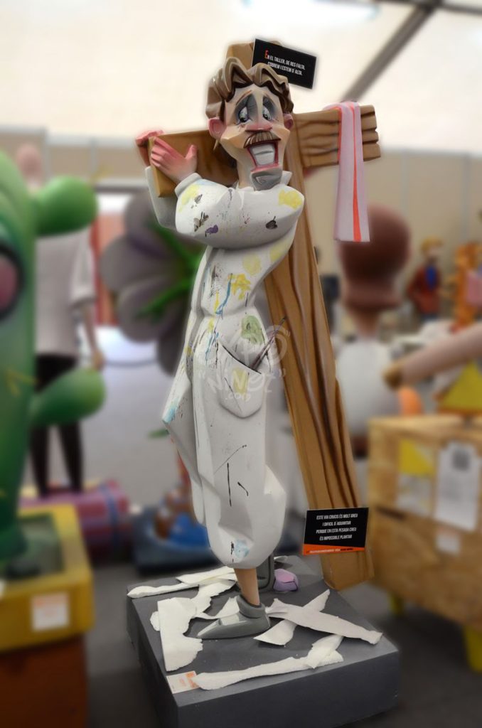 Año 2014, falla Plaza García Morato, Yecla, sección quinta b, Artista: Vicente Martínez Aparici.