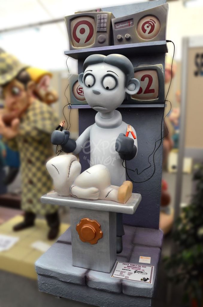 Año 2014, falla Puebla del Duc, Benipeixcar, sección cuarta a, Artista: Toni Fornes Quijano.