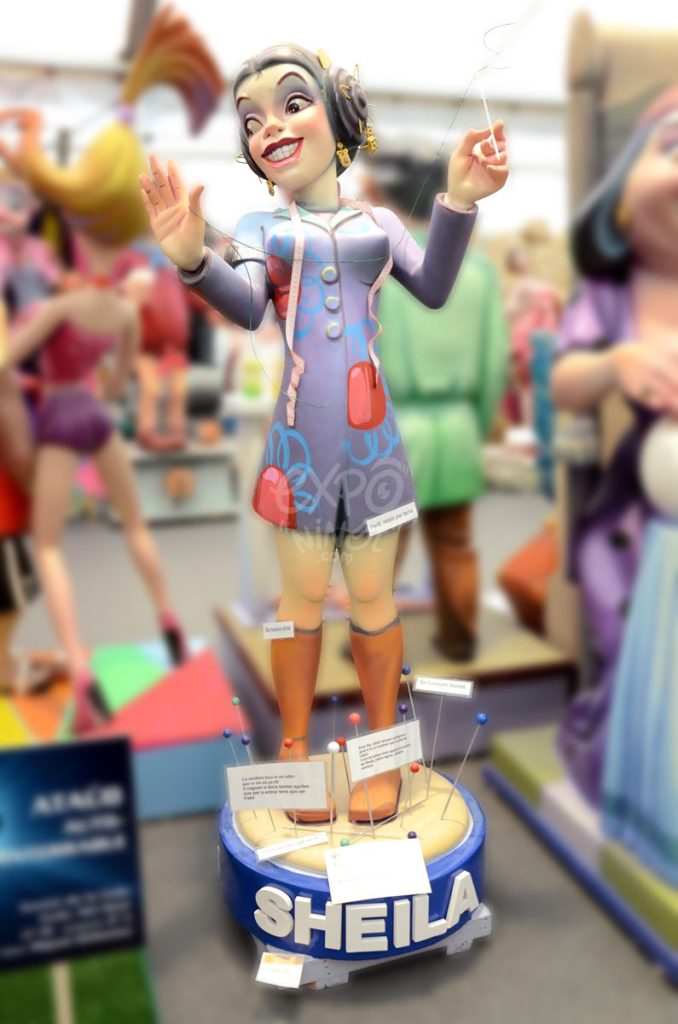 Año 2014, falla Ramón de Rocafull, Conde Alacuas, sección tercera a, Artista: Fede Ferrer García.