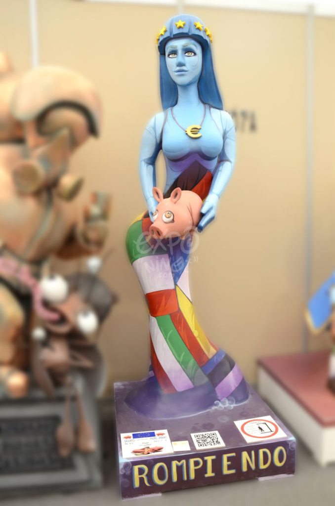 Año 2014, falla Sagunto, San Antonio, Padre Urbano, sección séptima a, Artista: Rafael Guillot Comeche.