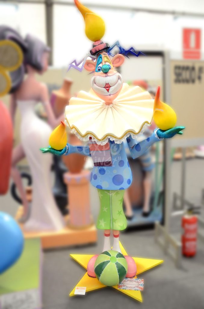 Año 2014, falla Sagunto, San Guillen, sección quinta a, Artista: Hermanos Gómez Fonseca.